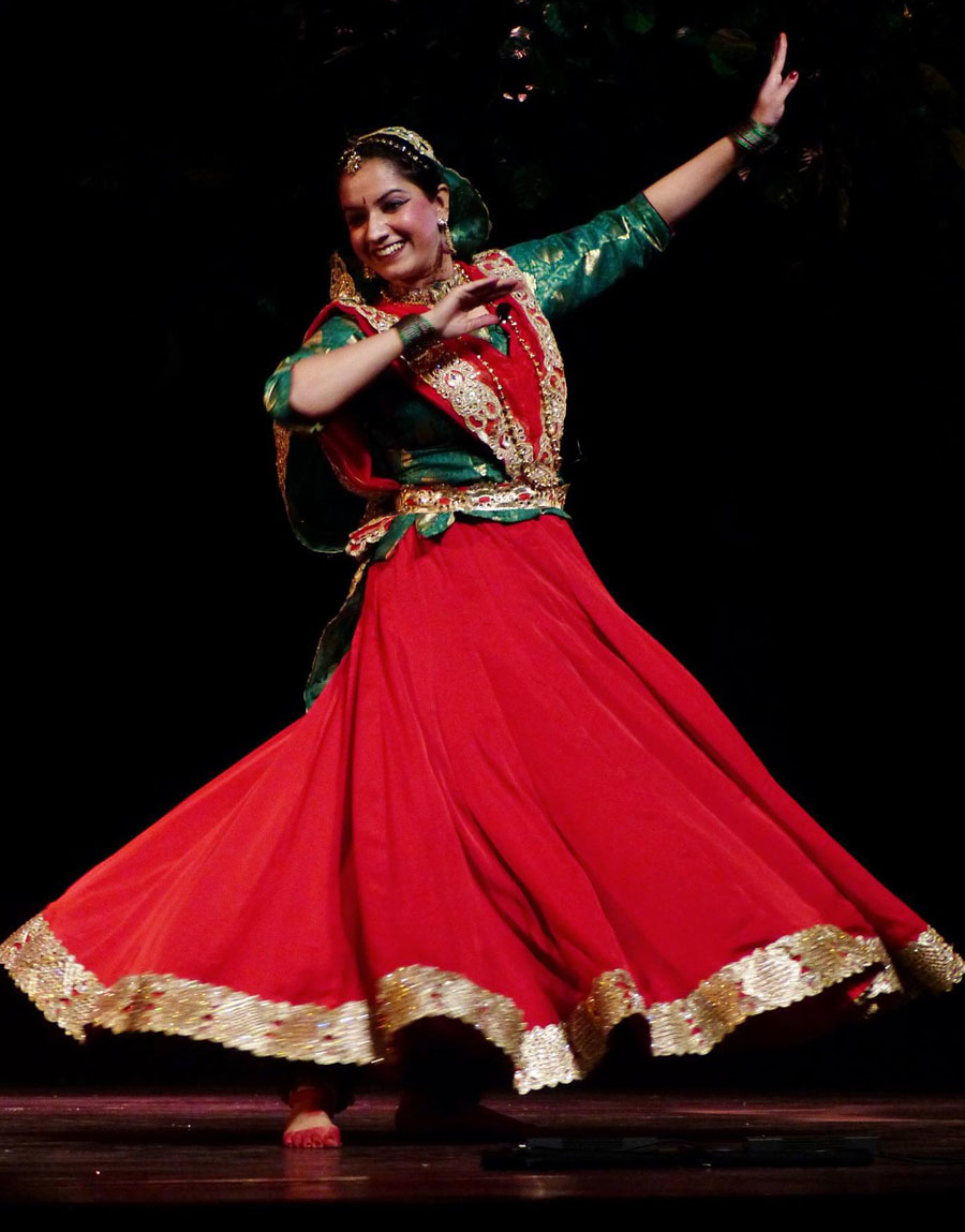 Performance at Kathak Mahotsava, kamani Auditorium, New  Delhi  ..